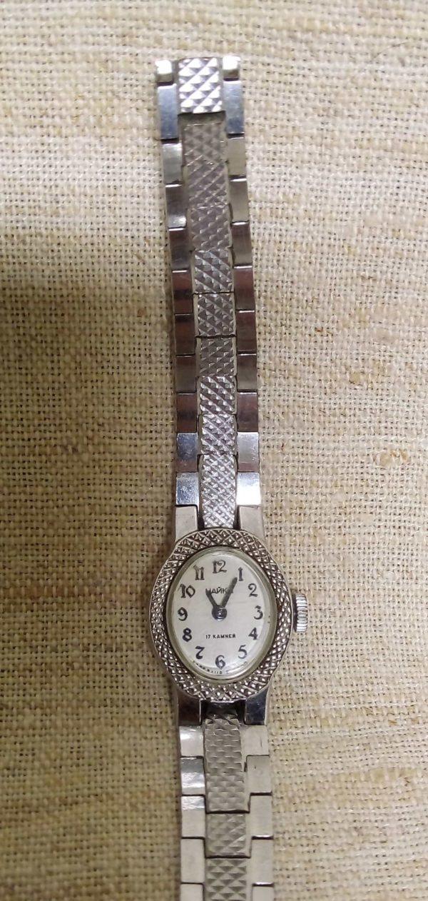 Часы женские "Чайка" 17-ть камней СССР циферблат